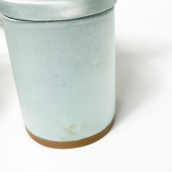 BADGLEY MISCHKA CLARA WOMEN SANDAL HEELS SATIN BLUE SIZE 10 - Picture 5 of 9